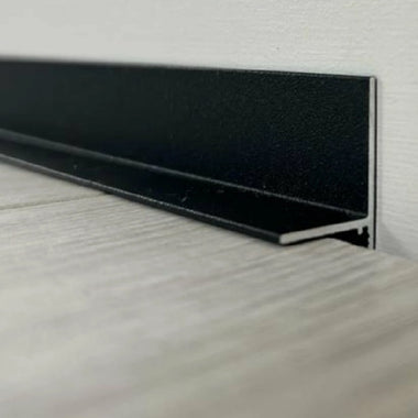 Almuro16H20BL- Mini plinta Neagra