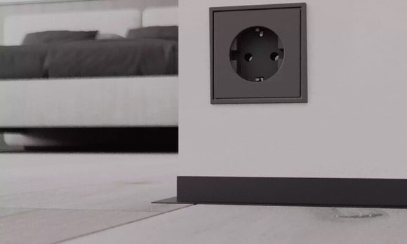 Almuro16H20BL- Mini plinta Neagra